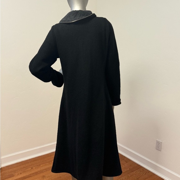 Covelo Black Wool Coat w/ Ruffled Zipper Coat - Picture 3 of 7